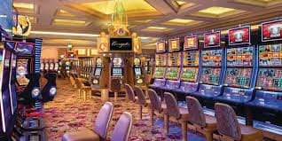 idxbig Speed Blackjack live dealer studio with card shoe